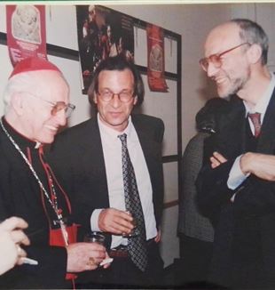 Cardenal de Lima Augusto Vargas Alzamora, Dado Peluso y Andrés Aziani (1999).